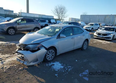 2018 Toyota Corolla Le z USA, uszkodzony, nr VIN 2T1BURHE3JC093394